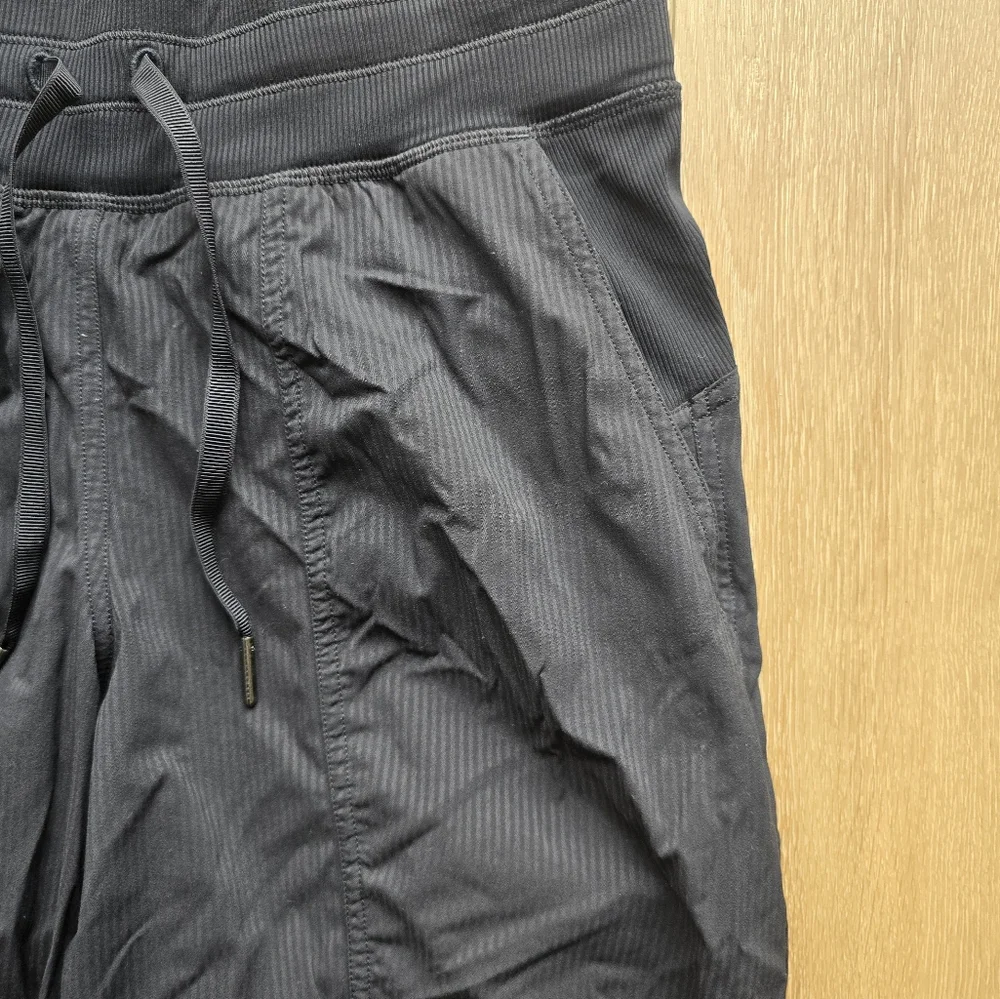 Lululemon Dance Studio Mid Rise Jogger Full Length Black Night Square Dot